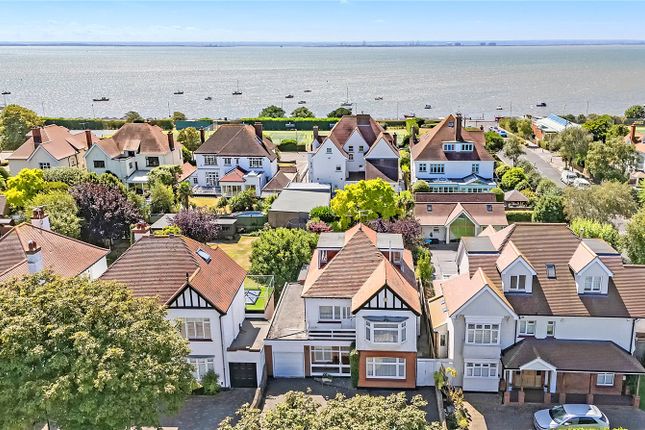 Burges Road, Thorpe Bay, Essex, SS1 5 bed detached house for sale