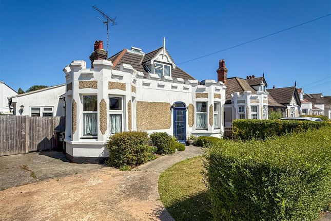 3 bed detached bungalow