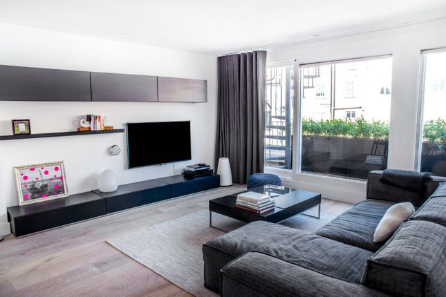Gloucester Terrace, Bayswater, London 2 bed flat for sale