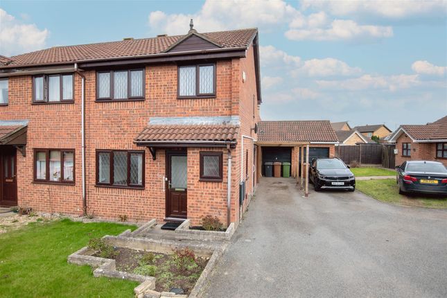 Medway Drive, Wellingborough 3 bed semi