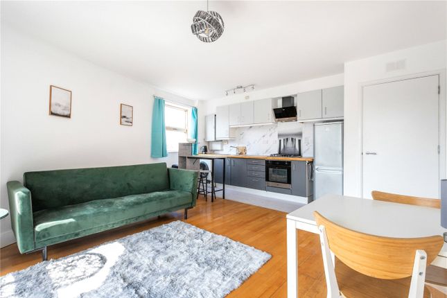 2 bed flat