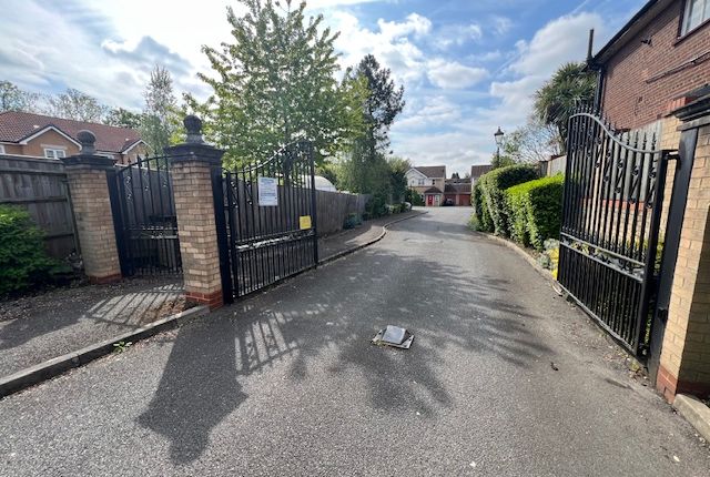 3 bed terraced house