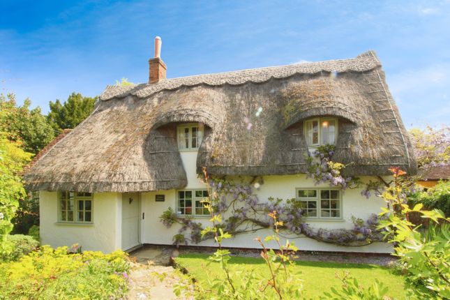 4 bedroom cottage for sale