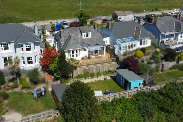 Par PL24 3 bed house for sale