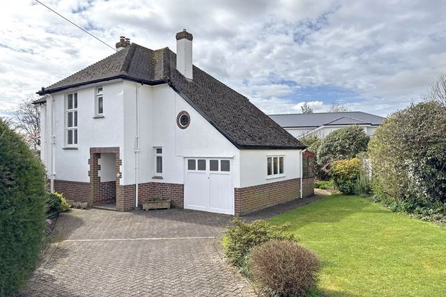 Newlands Close, Sidmouth 3 bed detached house for sale