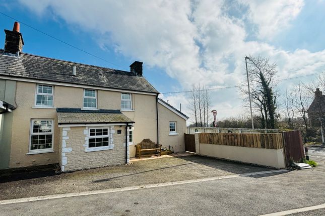 Panteg Cross, Llandysul, SA44 2 bed semi