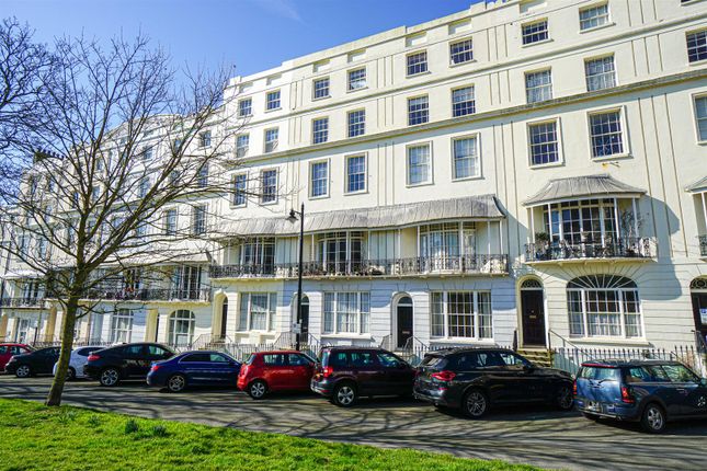 Wellington Square, Hastings 3 bed maisonette for sale