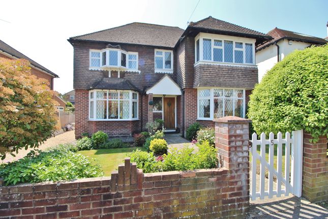 4 bed detached house