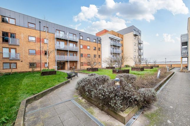 2 bed flat