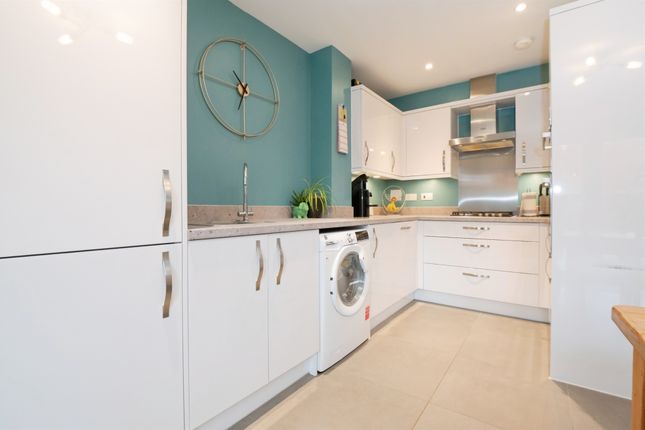 3 bedroom town house for sale
