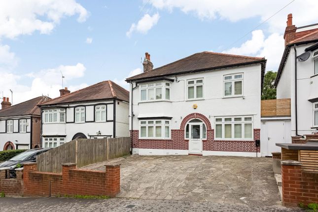 4 bed detached house