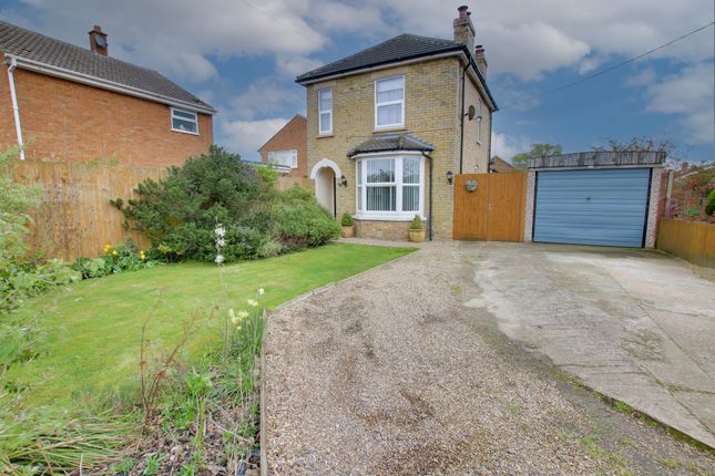 3 bed detached house