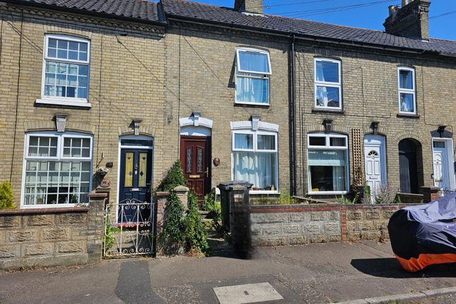 3 bed terraced house