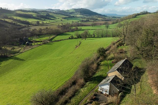 2 bedroom cottage for sale