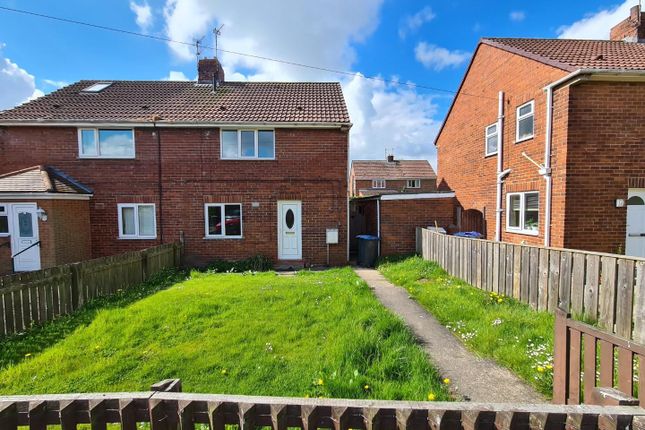 2 bedroom semi-detached house for sale