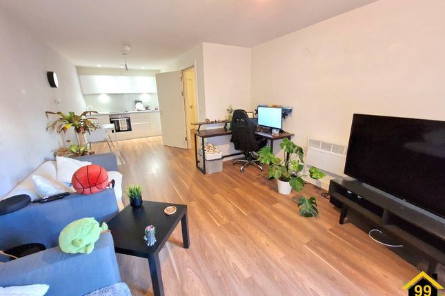 1 bedroom flat for sale