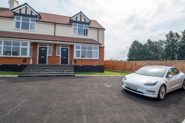 145 Bow Road, Wateringbury, Maidstone 3 bed end of terrace house for sale