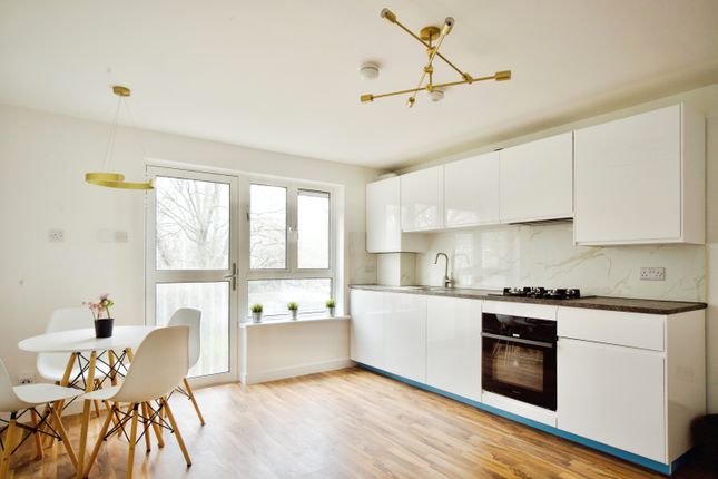 2 bed flat