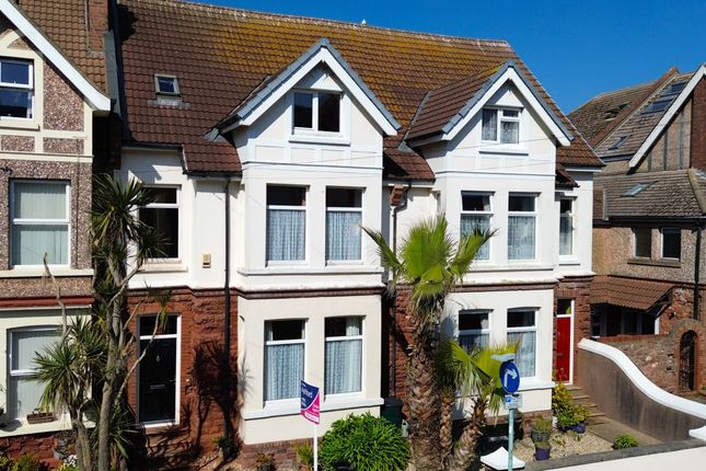 5 bed terraced house