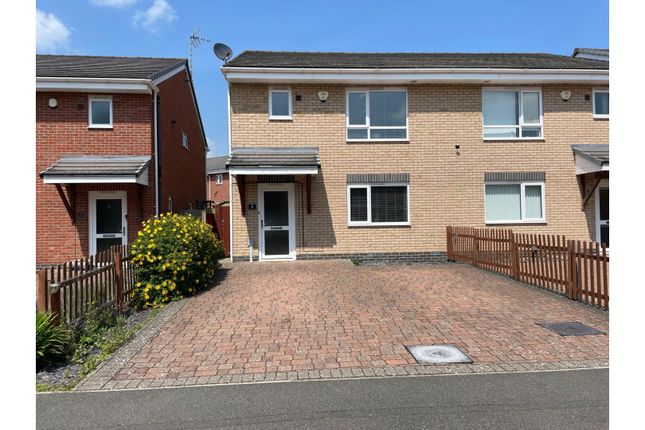 3 bed semi-detached house