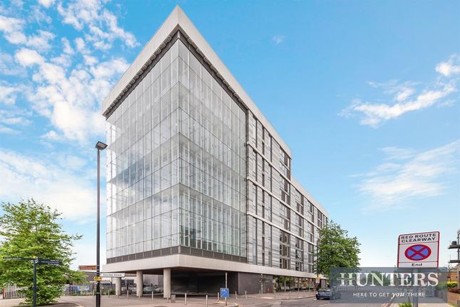 Ealing Road, Brentford, TW8 1 bed apartment for sale