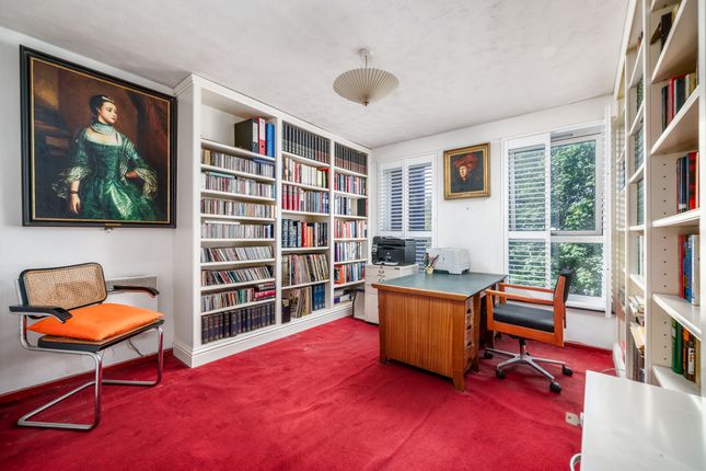 Nevill Court, Edith Terrace SW10 2 bed apartment for sale