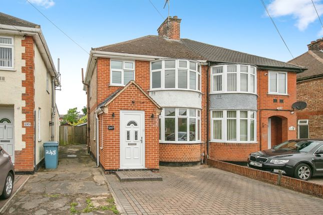 3 bed semi-detached house