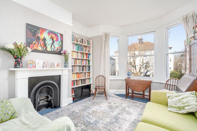 2 bed flat