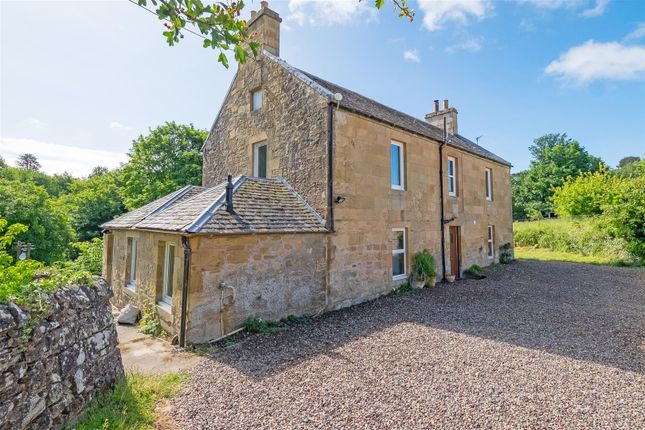 4 bed detached house