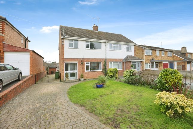 3 bed semi-detached house