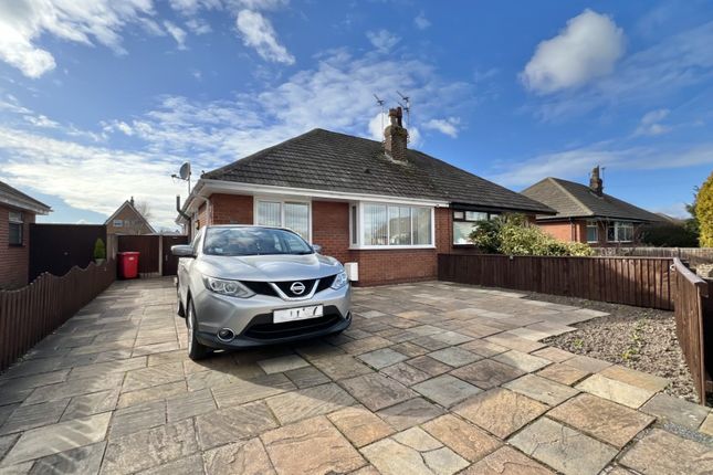Sandicroft Avenue, Hambleton FY6 2 bed bungalow for sale