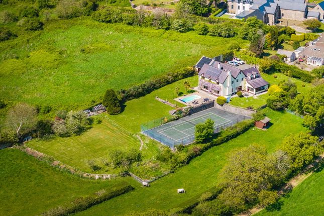 Llawhaden SA67 5 bed detached house for sale