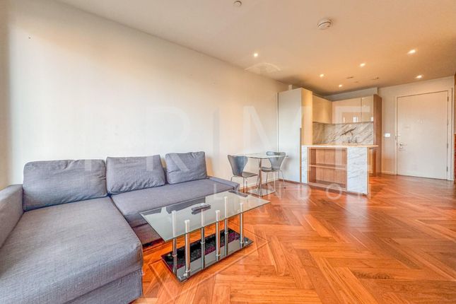 Ambassador Building, Embassy Gardens... 1 bed apartment for sale