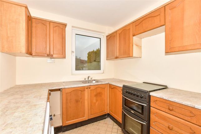 3 bed semi-detached house