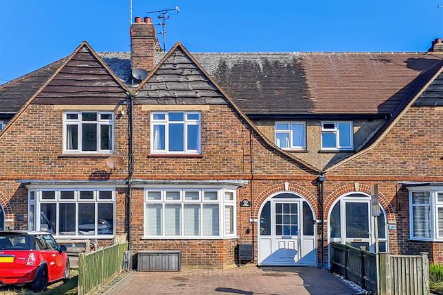 Henry Avenue, Rustington BN16 3 bed terraced house for sale