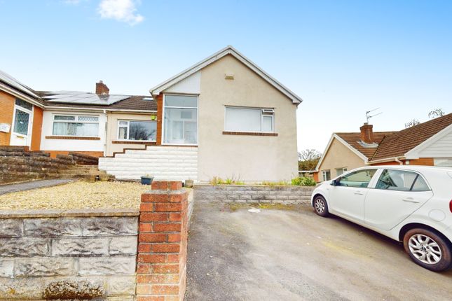 5 bedroom semi-detached bungalow for sale
