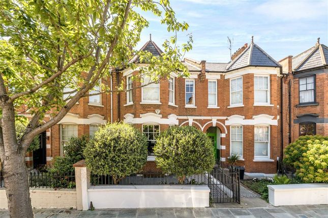 Finstock Road, London W10 4 bed terraced house for sale