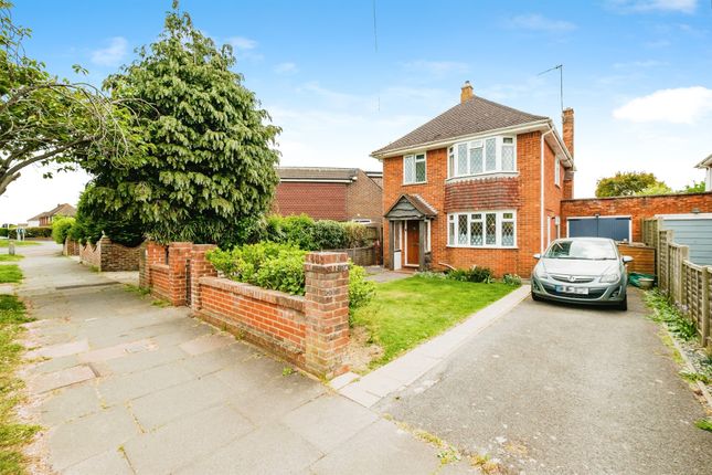 3 bed detached house