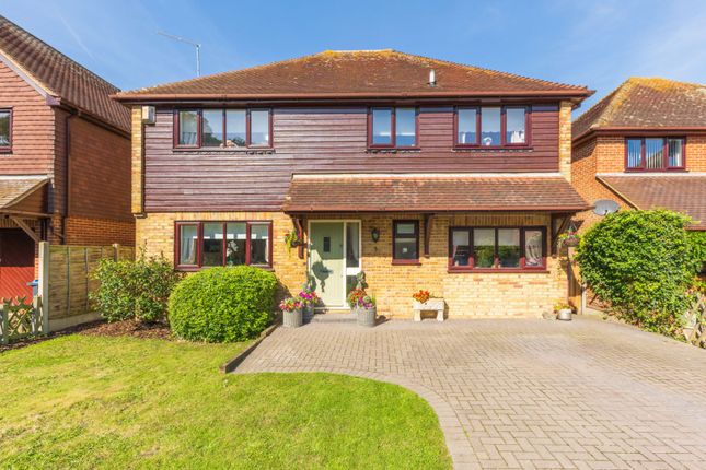 4 bed detached house