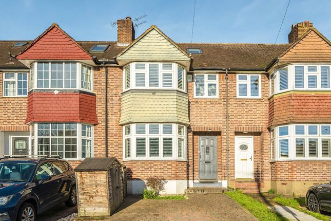 Lincoln Avenue, Twickenham TW2 4 bed terraced house for sale