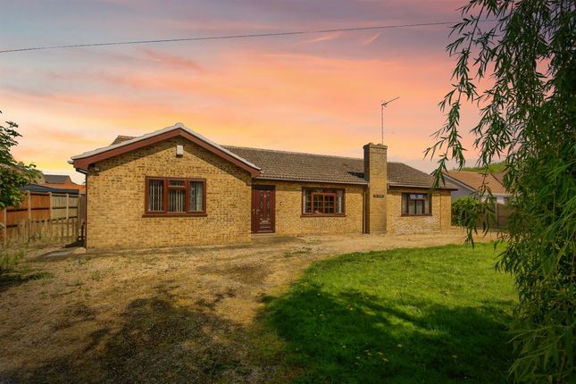 5 bedroom detached bungalow for sale