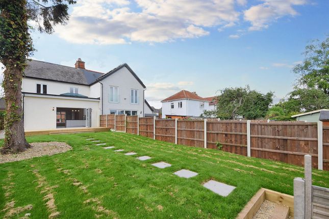 4 bedroom semi-detached house for sale