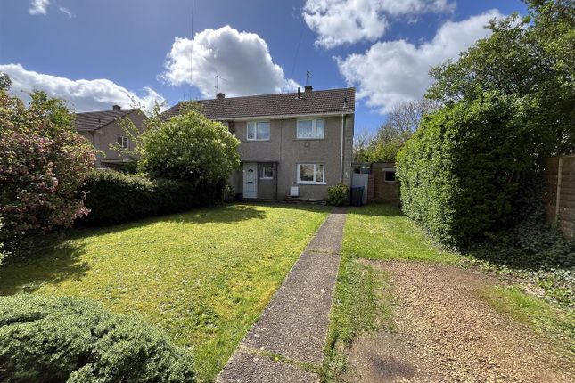 Manor Road, West Chippenham SN14 3 bed semi