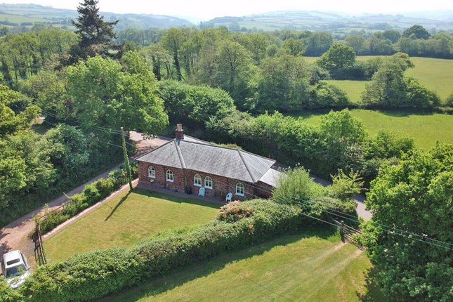3 bed detached house