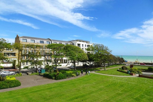 Steyne Gardens, Worthing, West... 2 bed flat for sale