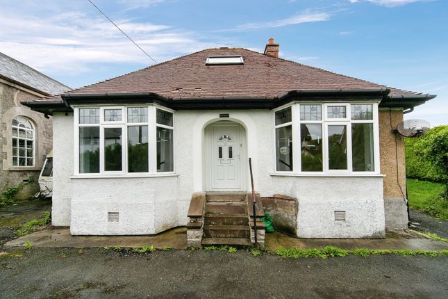 2 bed detached bungalow