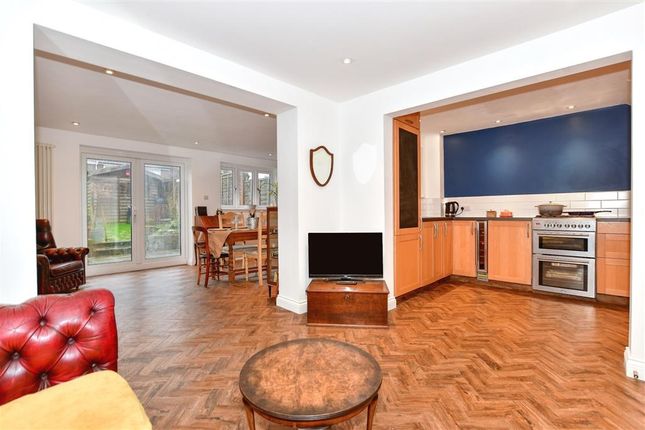3 bed terraced house