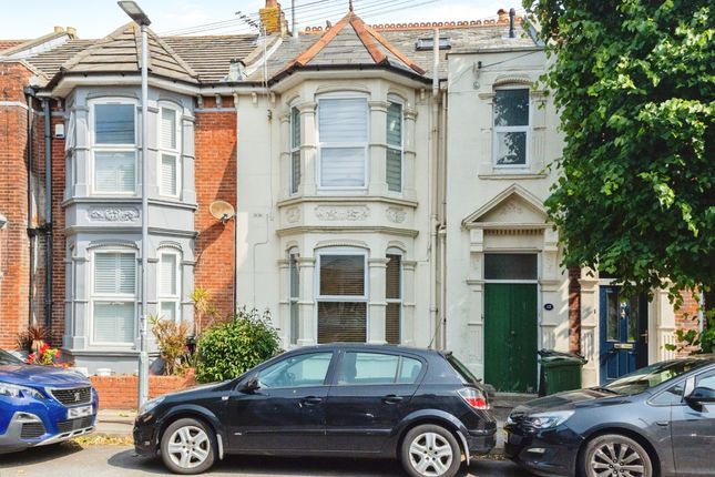 1 bedroom ground floor flat for sale