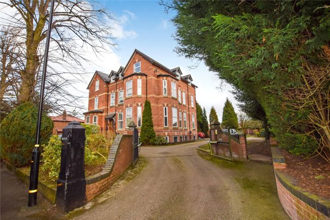 Holly Lodge, 28 Clarendon Road, Sale... 2 bed flat for sale