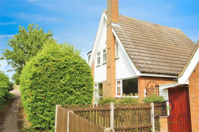 Manton Lane, Bedfordshire MK41 4 bed detached house for sale